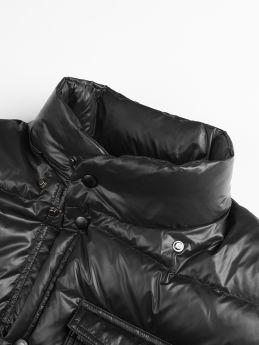 Slim-Fit Jacke mit Logo-Print und abnehmbarer Kapuze