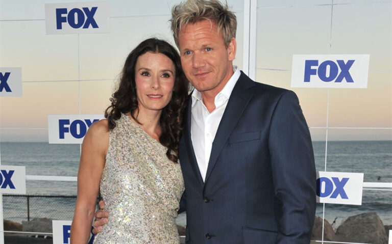 how old is gordon ramsay wife